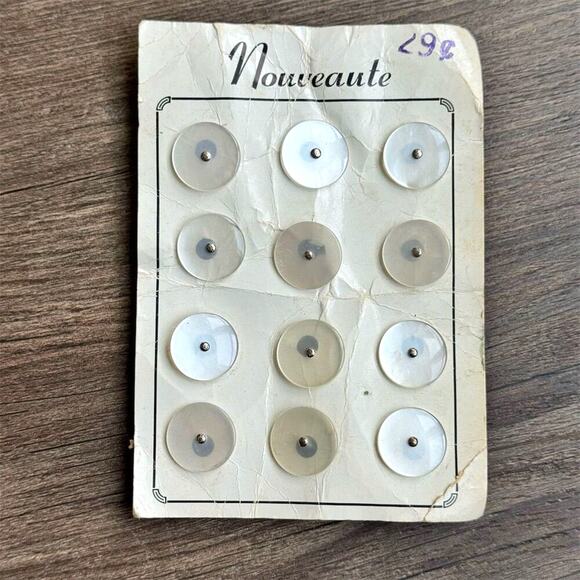 NEW Vintage 50s Clear Flat Shank Buttons on Original Card Set of 12 Translucent - Picture 1 of 5